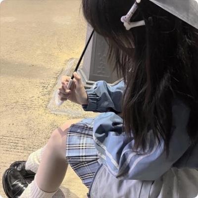 血腥罗曼史封面